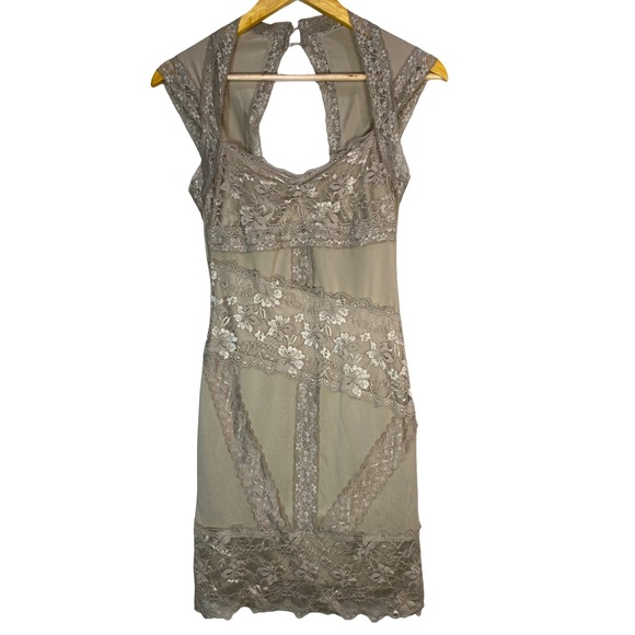 Silvergate Dresses & Skirts - Silvergate Womens Lace Bodycon Dress Taupe‎ Tan Open Keyhole Back Sleeveless S